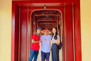 DaNang/Hoi An: Hue Citadel via Hai Van Pass Small Group Tour
