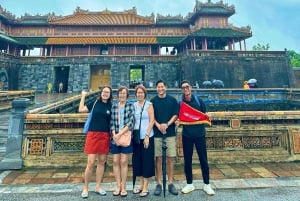 DaNang/Hoi An: Hue Citadel via Hai Van Pass Small Group Tour