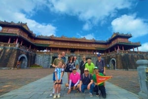 DaNang/Hoi An: Hue Citadel via Hai Van Pass Small Group Tour