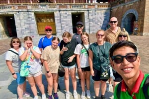 DaNang/Hoi An: Hue Citadel via Hai Van Pass Small Group Tour