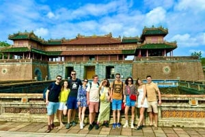 DaNang/Hoi An: Hue Citadel via Hai Van Pass Small Group Tour