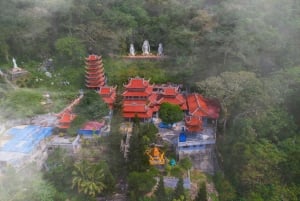 Odkryj latarnię morską Ke Ga i kolejkę linową na szczyt Ta Cu