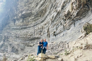Dong Van: Ma Pi Leng Skywalk Trek with Picnic Lunch