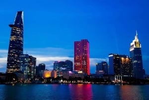 Ho Chi Minh Stad: Saigon River Dinner Cruise met live muziek