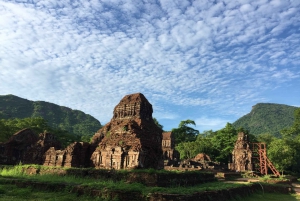 Hoi An: Early Morning Guided Tour of My Son Sanctuary