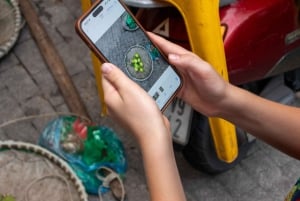 Enjoy Hanoi with a Street Photographer