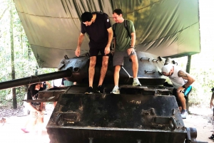 Saigon Geschiedenis & Cu Chi Tunnels met Oorlogsmuseum dagtour