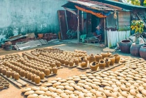 Vive la experiencia de hacer cerámica con un artesano local en una casa local