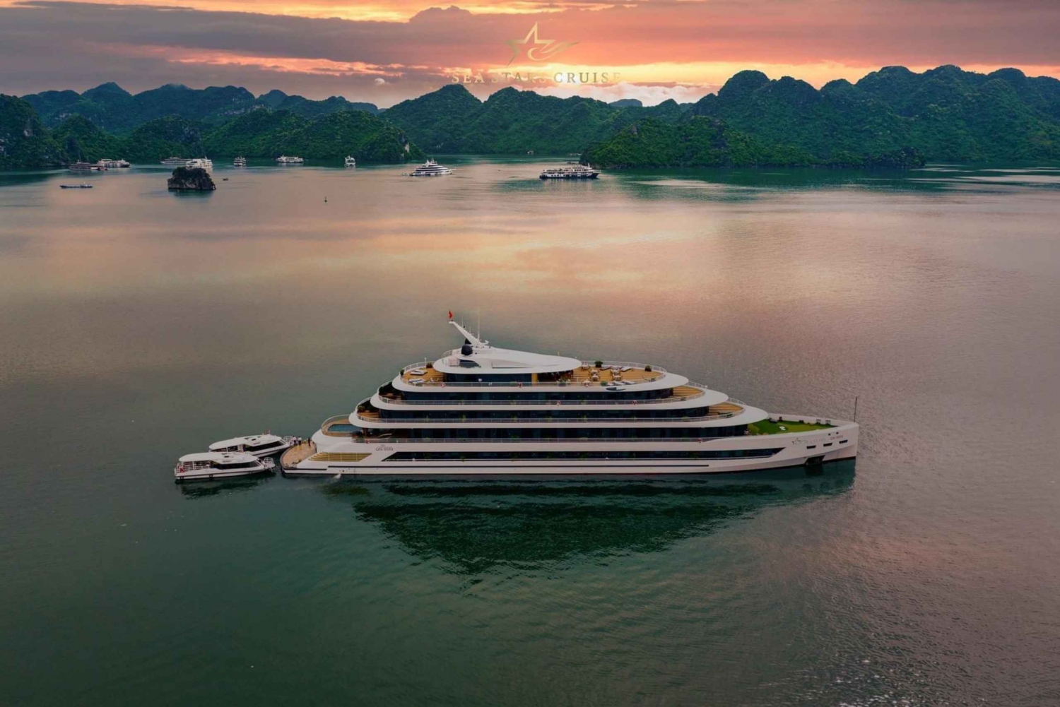 Explore 2D1N Halong Bay aboard the 6-Star Luxury Cruise