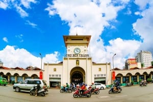 Esplora 5 quartieri di Ho Chi Minh City in motocicletta