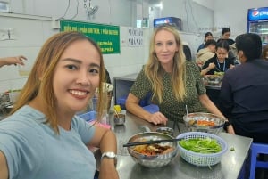 Esplora 5 quartieri di Ho Chi Minh City in motocicletta