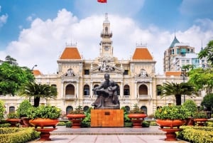 Esplora 5 quartieri di Ho Chi Minh City in motocicletta