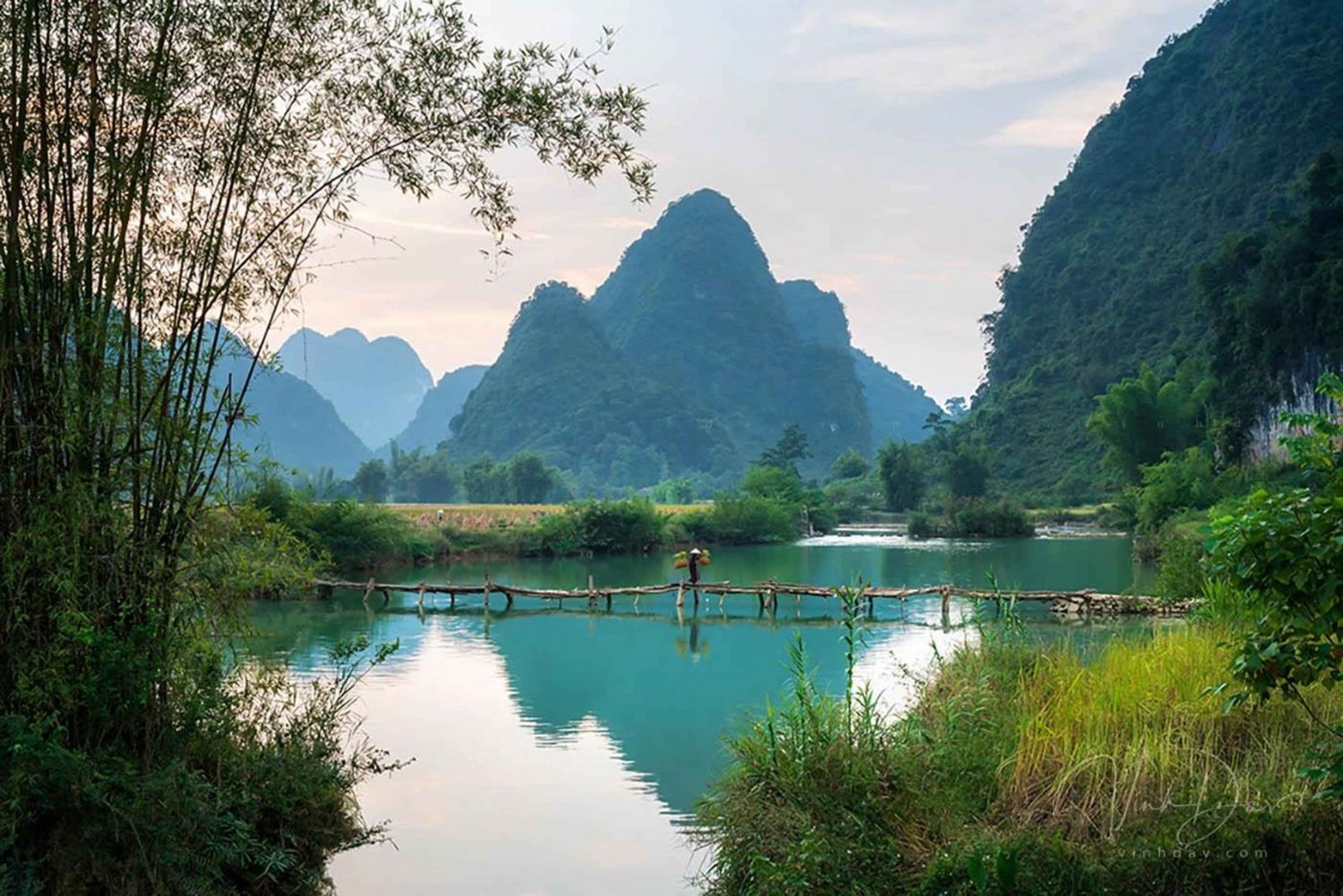 EXPLORE BAN GIOC WATERFALL - PAC BO - BA BE LAKE(3day2night)