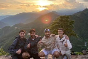 Explora las maravillas naturales de Sa Pa en coche: tour de medio día