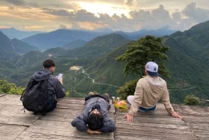 Explora las maravillas naturales de Sa Pa en coche: tour de medio día