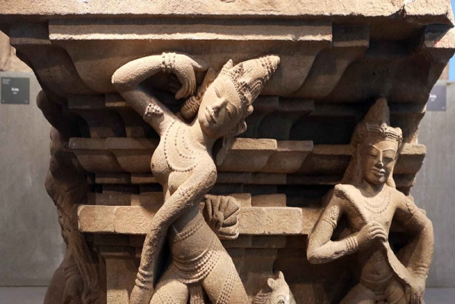 Explora o Museu Cham e a Montanha de Mármore em visita privada