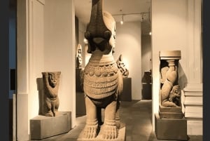 Explora o Museu Cham e a Montanha de Mármore em visita privada