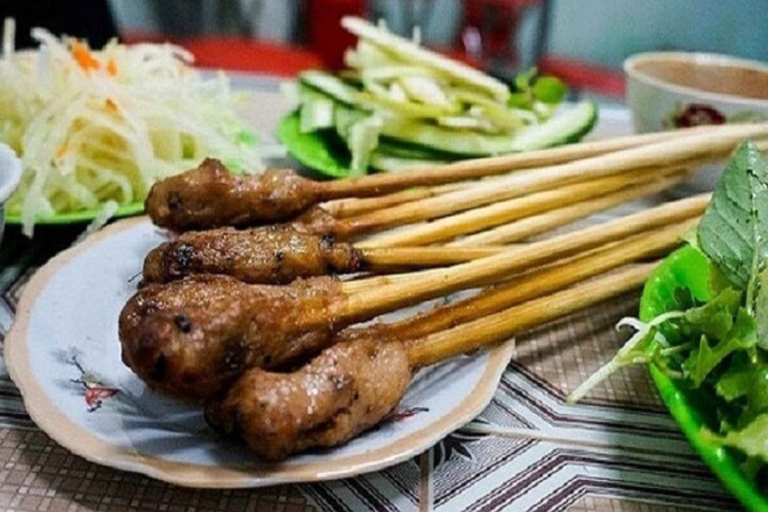 Explora a Península de Son Tra ao Pôr do Sol e o Tour Gastronómico Privado