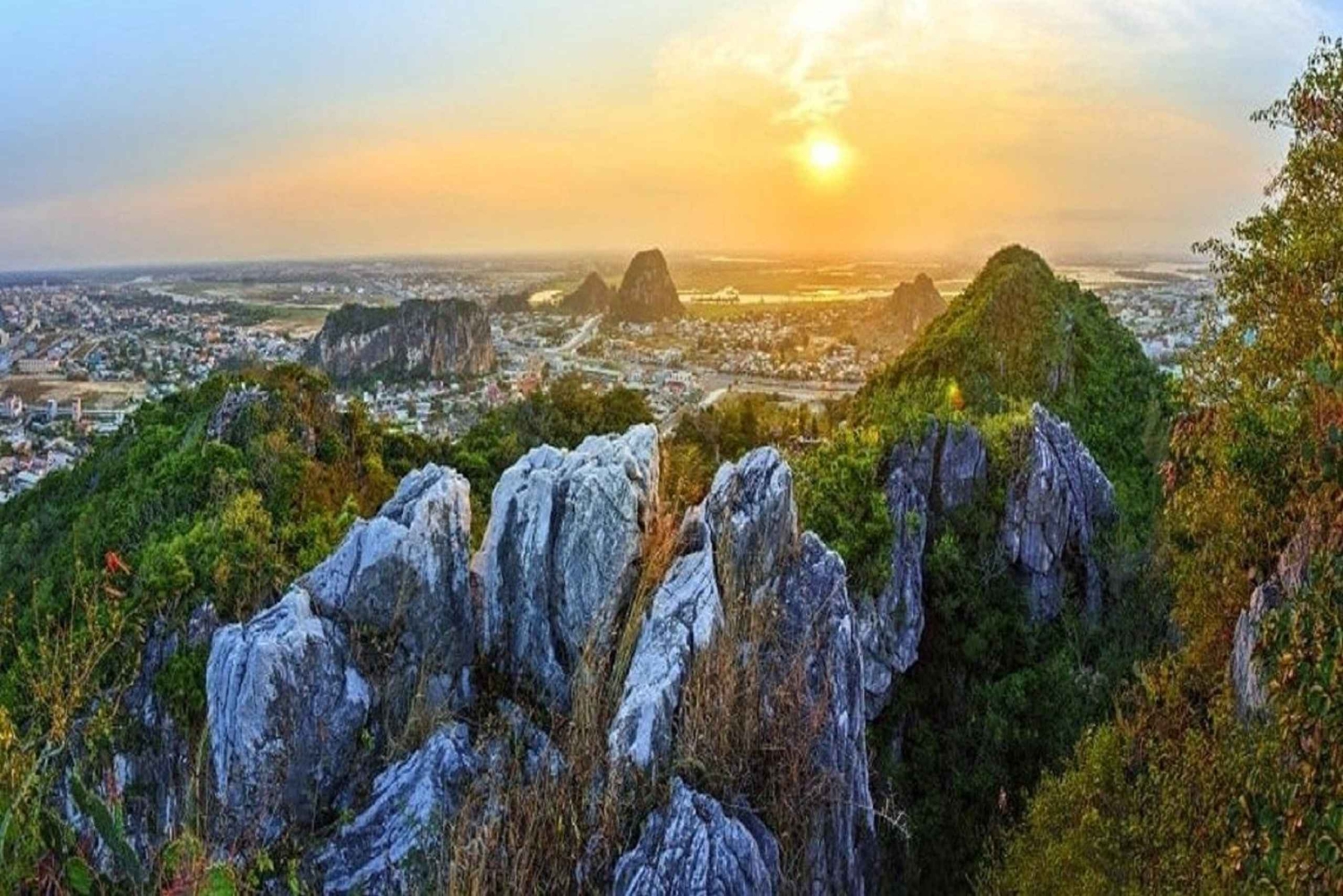 Explora a Península de Son Tra ao Pôr do Sol e o Tour Gastronómico Privado