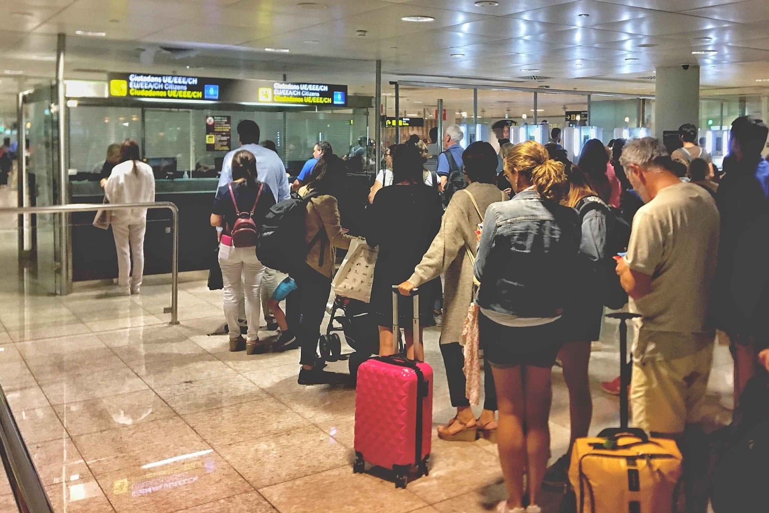 SNABBA TJÄNSTER PHU QUOC AIRPORT | INGEN VÄNTAN