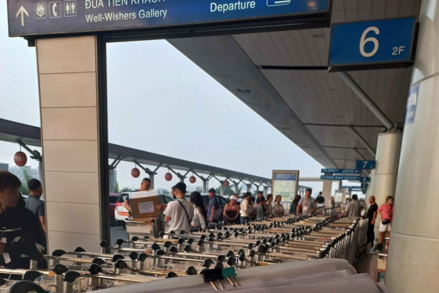 Fasttrack Tan Son Nhat International Airports (SIM-optie)