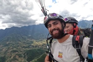 Fly Sapa: Höchster Gleitschirmflug mit Abholung und Rücktransport