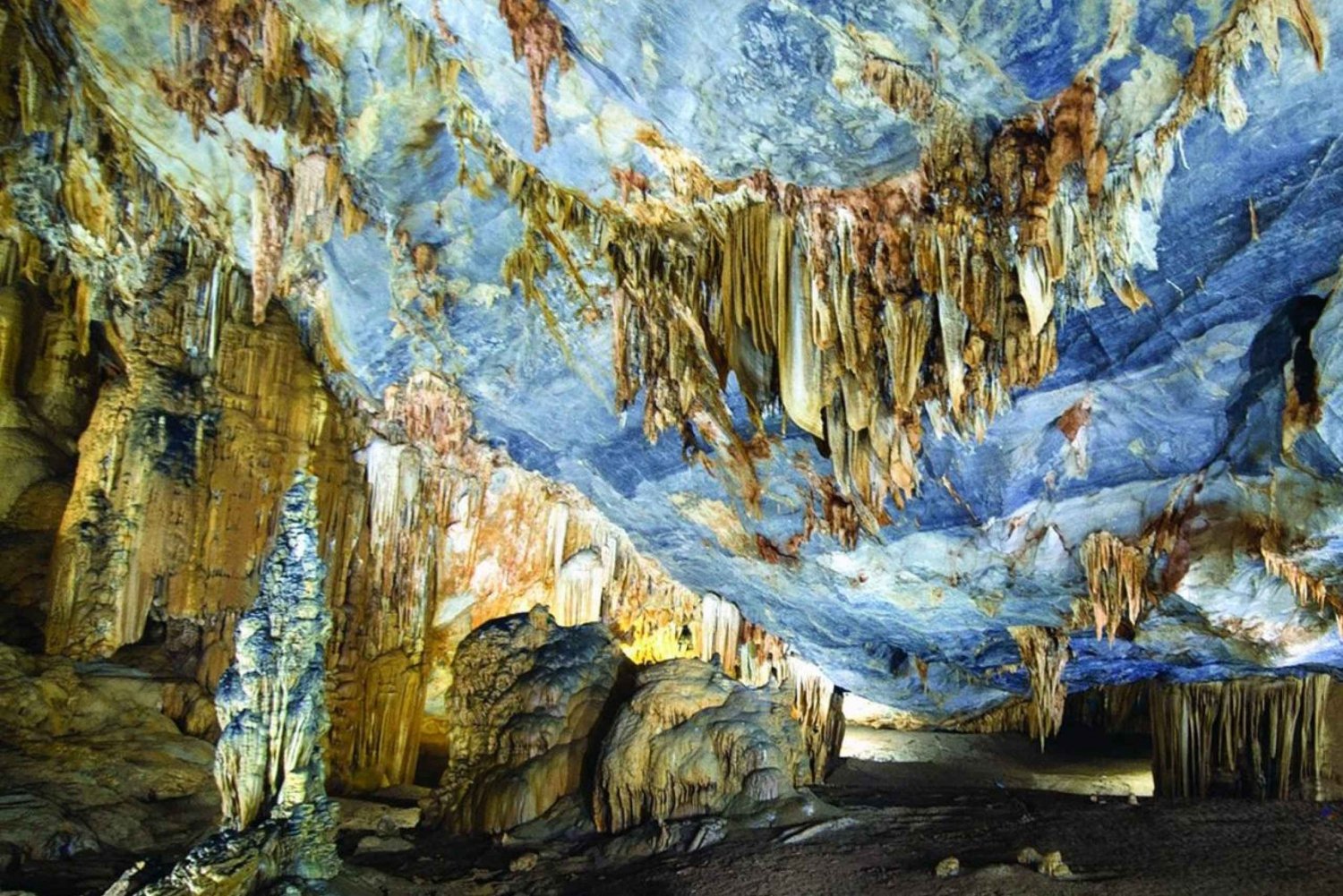 Fr Phong Nha/Dong Hoi: Phong Nha-grotten og Paradise Cave Tour