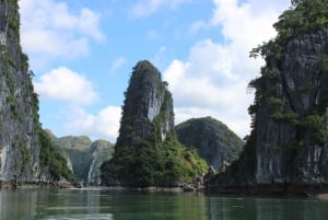 From Cat Ba: Lan Ha Bay Day Cruise with Kayaking and Lunch
