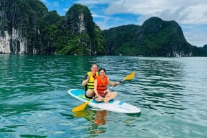 Depuis Cat Ba : Visite d'une jounée en bateau dans la baie de Lan Ha - moins touristique