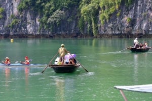 Au départ de Cat Ba : Croisière d'une journée dans la baie de Lan Ha pour faire du kayak et de la plongée en apnée