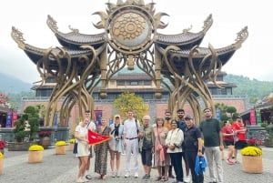 Depuis Da Nang : Visite en bus des collines de Ba Na et du pont d'or