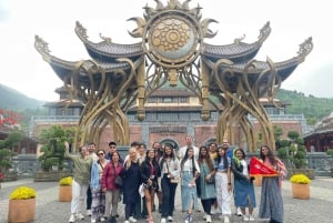 Depuis Da Nang : Visite en bus des collines de Ba Na et du pont d'or