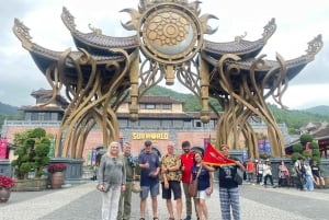 Da Da Nang: Trasferimento e tour in autobus delle colline di Ba Na e del Ponte d'Oro