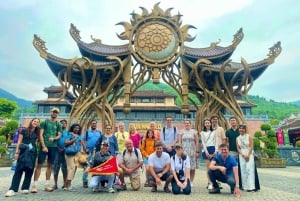 Da Da Nang: Trasferimento e tour in autobus delle colline di Ba Na e del Ponte d'Oro