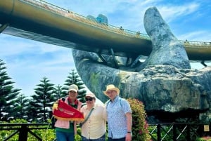 Da Da Nang: Trasferimento e tour in autobus delle colline di Ba Na e del Ponte d'Oro