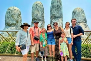 Da Da Nang: Trasferimento e tour in autobus delle colline di Ba Na e del Ponte d'Oro