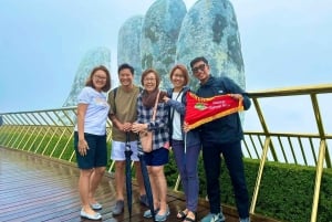 Da Da Nang: Trasferimento e tour in autobus delle colline di Ba Na e del Ponte d'Oro