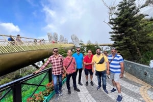 Da Da Nang: Trasferimento e tour in autobus delle colline di Ba Na e del Ponte d'Oro