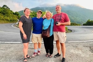 Von Da Nang aus: Tagestour nach Hue mit privatem Autotransfer