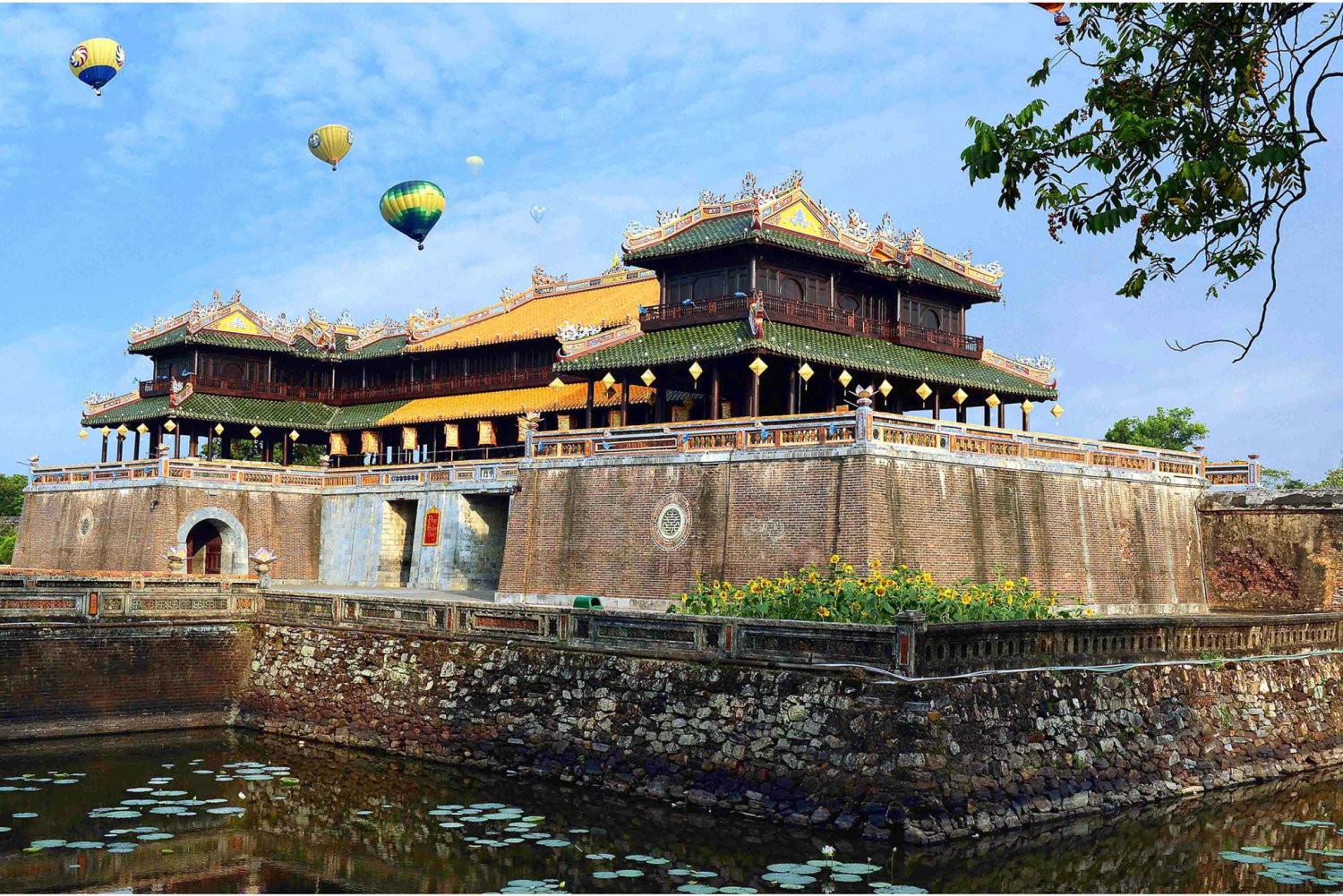 From Da Nang: Hue Guided Day Trip with Lunch