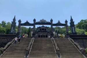 From Da Nang: Hue Imperial City Tour with Lunch and Guide
