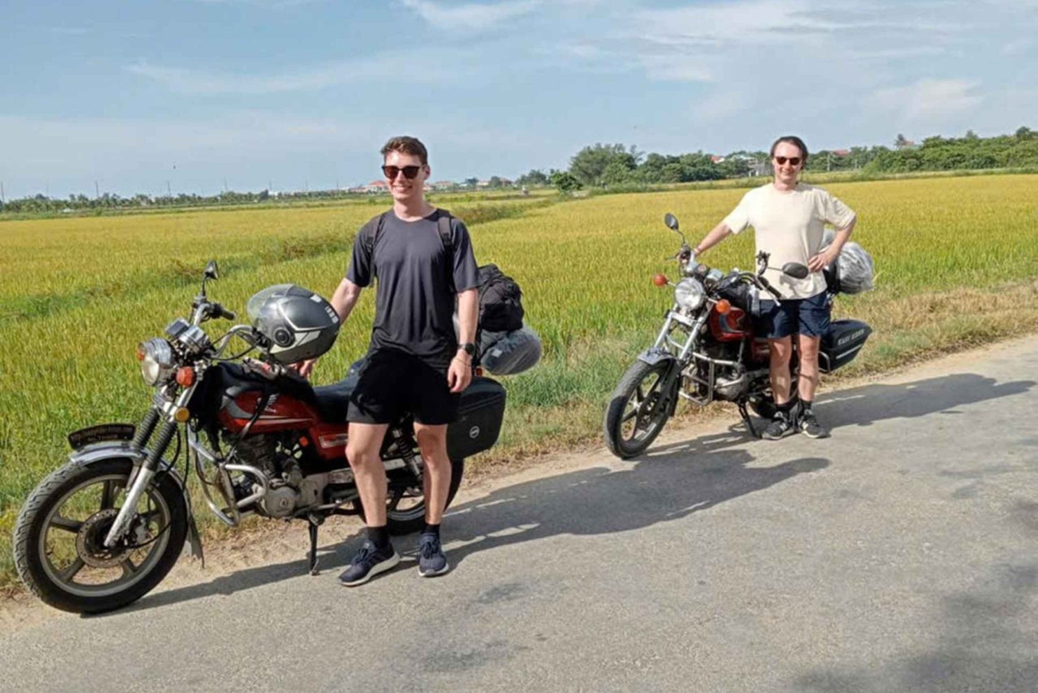 Från Da Nang eller Hoi An: Motorcykeltur