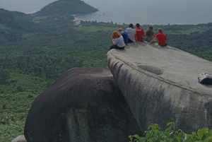 From Da Nang or Hoi An: Motorbike Tour