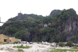 From Da Nang or Hoi An: Motorbike Tour