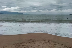 From Da Nang or Hoi An: Motorbike Tour