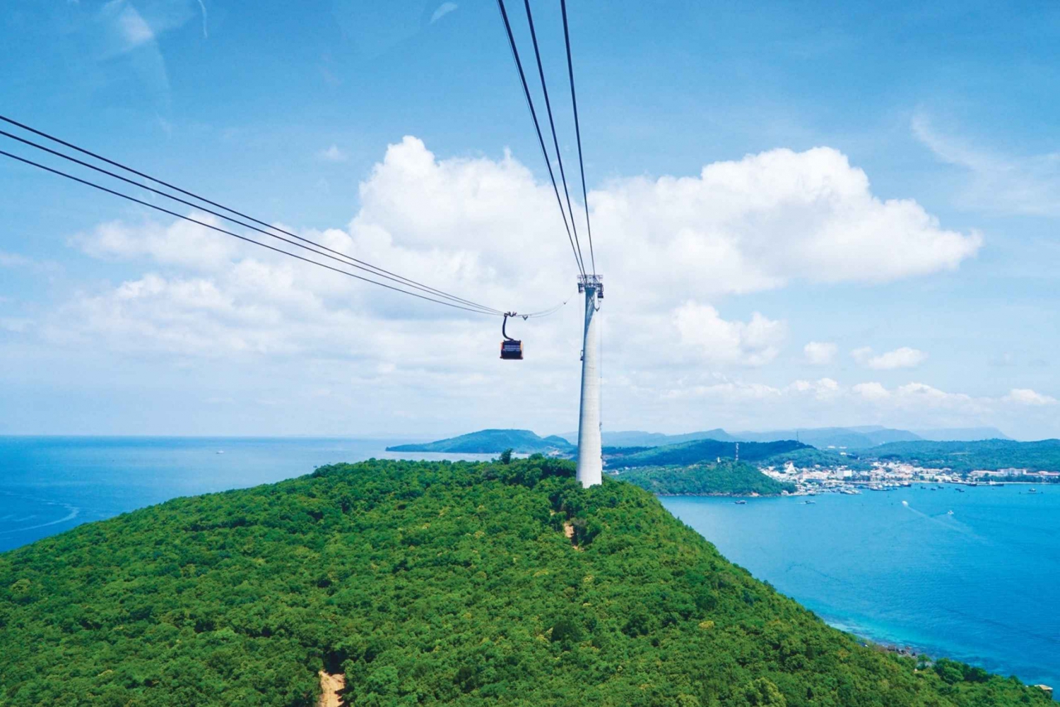 Southern Phu Quoc Tour and Cable Car Ride (Not Lunch)