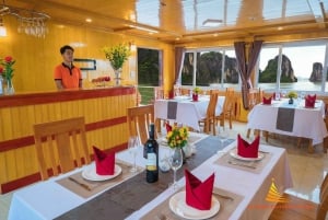 Vanuit Ha Noi: Lan Ha Bay Overnachting Cruise Kleine Groep