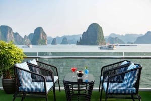 Ha Long–Lan Ha lyxig dagskryssning från Hanoi