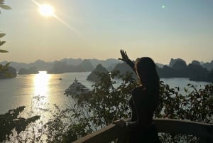 Ha Long–Lan Ha 2-Day 5★ Cruise w/ Balcony, Free Transfer
