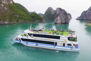 From Hanoi: 1-Day Ha Long Bay Luxury Cruise with Jacuzzi